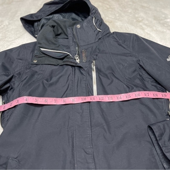 Columbia interchangeable waterproof critically seam sealed ski jacket size M - Picture 15 of 15